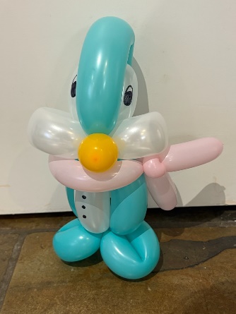 Blue balloon duck creation